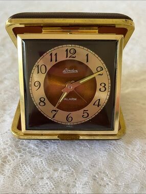 VTG Linden Gold and Brown Folding Alarm Clock
